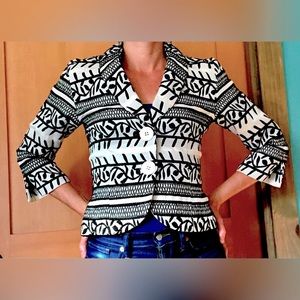 *WHITE & BLACK* Rayon and polyester blazer